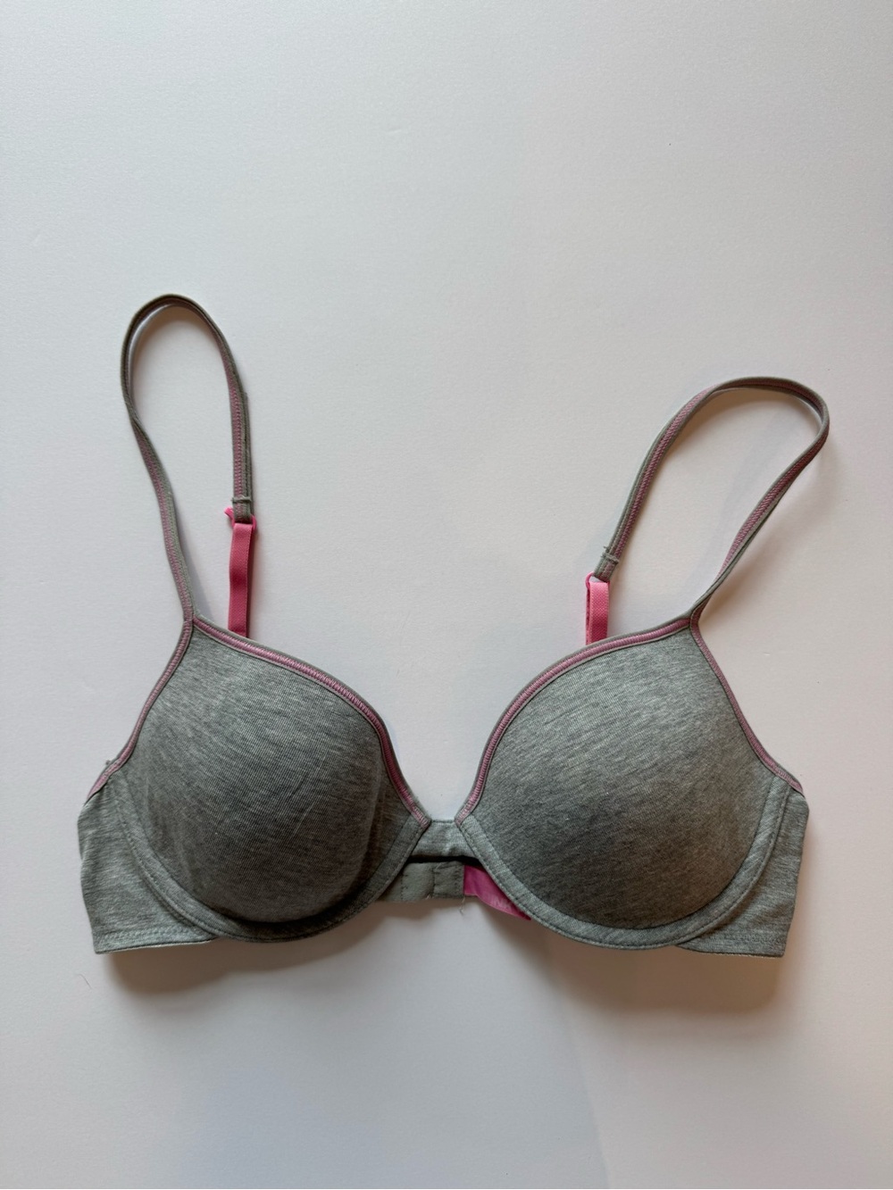 Vintage Y2K PINK Victoria's Secret Gray Bra with Pink Trim
